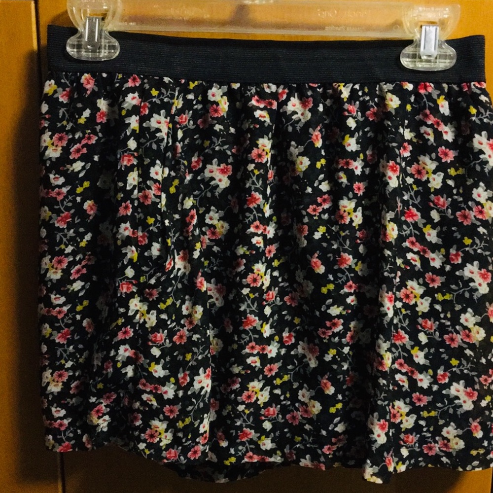 Floral Skorts